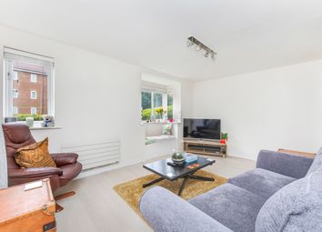 Thumbnail 2 bed flat to rent in Woodgate Drive, London