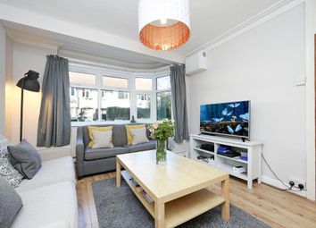 2 Bedrooms Flat to rent in Kingsley Gardens, London E4