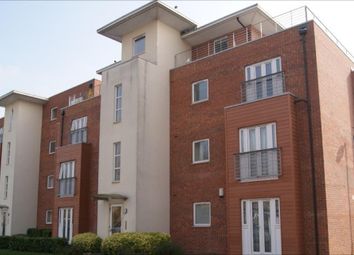 Thumbnail 2 bed flat to rent in Hawkes Close, Langley, Slough