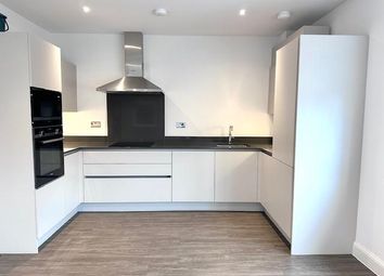 Thumbnail Property to rent in Everard Close, St. Albans