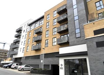 Thumbnail Flat for sale in Little Brights Road, Belverdere, Kent