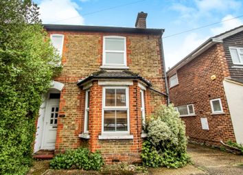 2 Bedrooms Semi-detached house for sale in Manor Road, Guildford GU2