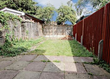 Thumbnail 3 bed property for sale in Kinder Close, London