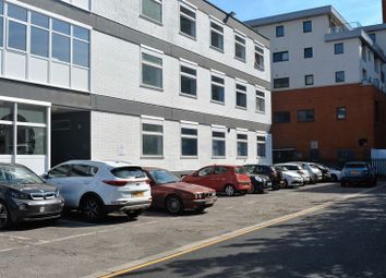 Thumbnail Office to let in Grays Place, Slough