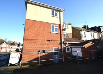 Thumbnail 1 bed flat to rent in Woodlands Road, Gillingham