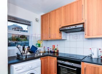 1 Bedrooms Flat to rent in Westferry Road, London E14