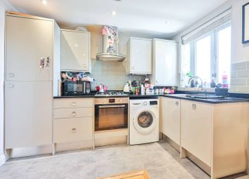 Thumbnail 1 bed flat to rent in Choumert Road, Peckham, London