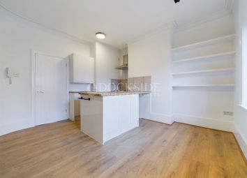 Thumbnail Flat to rent in London Road, Strood, Rochester