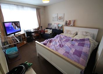 1 Bed Flat For Sale In Barking Essex United Kingdom Ig11 Zoopla