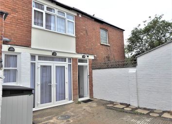 2 Bedroom Detached house for sale