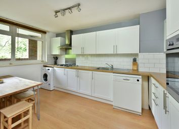 Thumbnail Flat to rent in St Johns Way, Archway, London