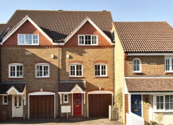 Thumbnail 4 bed detached house to rent in Bassett Drive, Reigate, Surrey