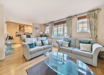 Thumbnail 2 bedroom flat for sale in Sandford Road, Bromley