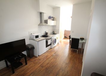 Thumbnail 1 bed flat to rent in Southampton Street, Leicester