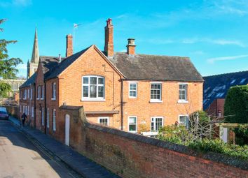 Stratford upon Avon - 2 bed flat for sale