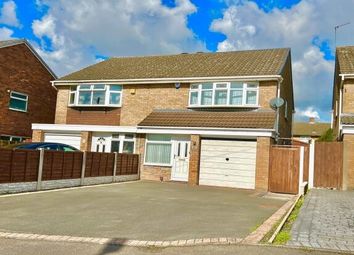 Thumbnail Property to rent in Stourmore Close, Willenhall