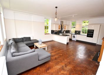 Thumbnail 3 bed flat to rent in Abbey Road, Malvern