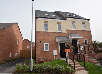 3 Bedroom Semi-detached house for rent