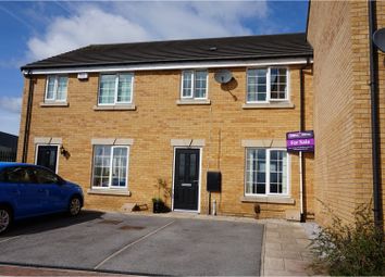 Thumbnail 3 bed town house for sale in The Fairway, Bradford