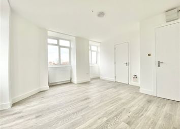 Thumbnail Property to rent in Percy Road, Twickenham