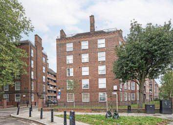 Thumbnail 5 bed flat for sale in Richborough House, Hackney Downs, London