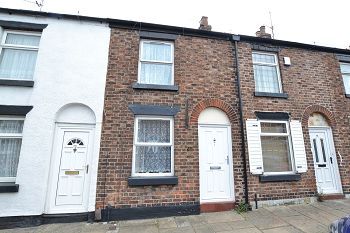 2 Bedrooms Terraced house for sale in South Park Road, Macclesfield, Cheshire SK11