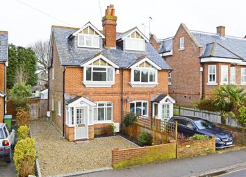 3 Bedroom Semi-detached house for rent