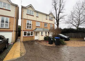 Thumbnail Town house to rent in Alexandra Gardens, Knaphill, Woking