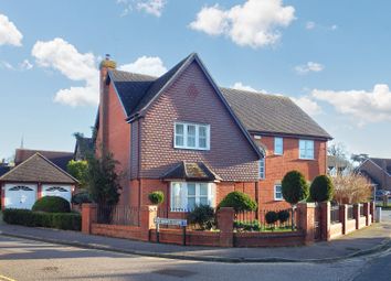 Thumbnail Detached house for sale in Mathews Close, Stevenage, Hertfordshire