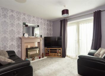 2 Bedrooms Town house for sale in Buckfast Court, Bradford BD10