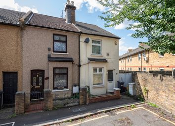 Find 2 Bedroom Houses For Sale In Hanworth Road Hounslow