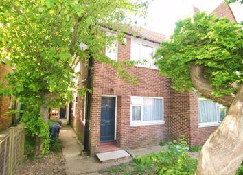 Thumbnail Maisonette for sale in Greenford Road