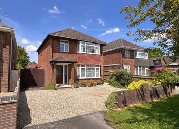 Thumbnail Detached house for sale in Orchard Way, Dibden Purlieu