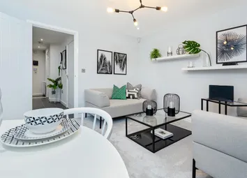 Open Plan Lounge To Relax And Eat
