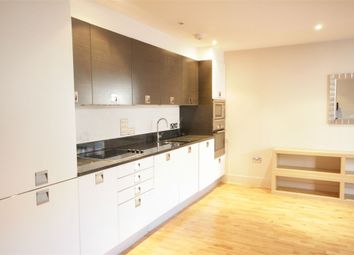 2 Bedrooms Flat to rent in Hillyard Street, London SW9