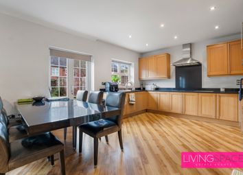 Thumbnail Terraced house for sale in Beningfield Drive, London Colney, St.Albans