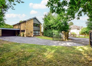 Thumbnail Detached house for sale in Barn Close, Farnham Common