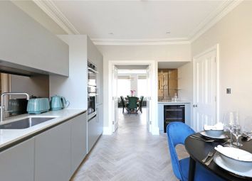 Thumbnail 3 bed flat to rent in Kensington Gardens Square, Bayswater