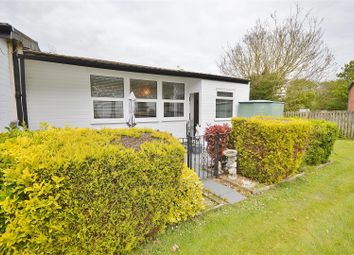 Clacton on Sea - Mobile/park home for sale            ...
