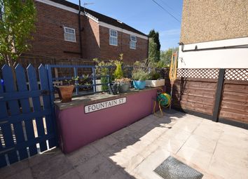 2 Bedrooms Terraced house for sale in Fountain Street, Hyde SK14
