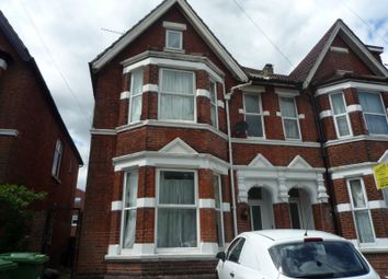 Thumbnail 3 Bedroom Property To Rent In Hill Lane Southampton Thumbnail 3 Bedroom Property To Rent In Hill Lane Southampton