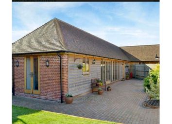 2 Bedroom Detached house for rent