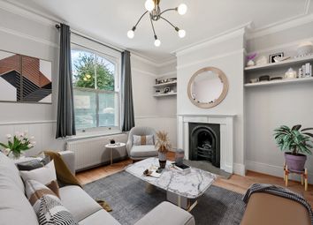 Thumbnail 2 bed property to rent in Mill Hill Road, London