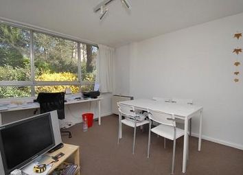 Thumbnail 2 bed flat to rent in Richmond Hill, Surrey