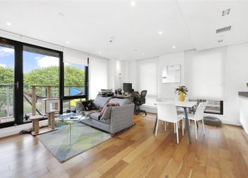 Thumbnail Flat to rent in Palmers Road, London
