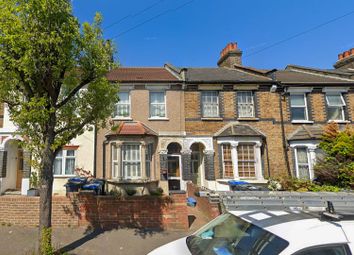 Thumbnail Property to rent in Dundee Road, London