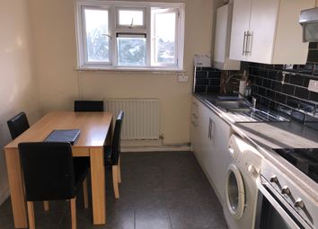 2 Bedrooms Flat to rent in Chadwick Avenue, London E4