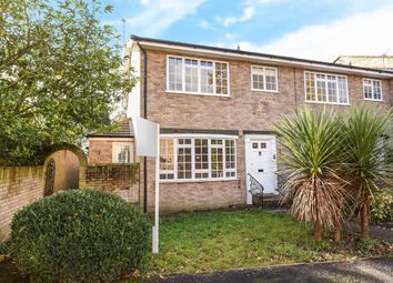 3 Bedroom Semi-detached house for rent