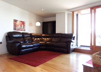 2 Bedrooms Flat for sale in Candle House, Wharf Approach, Leeds, West Yorkshire LS1