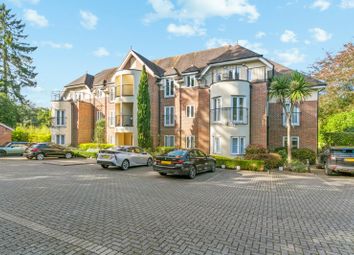 Thumbnail 3 bed flat to rent in Fairfield House, London Road, Ascot, Berkshire